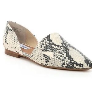 Steve Madden Natural Snake Talent Flats - Size 8